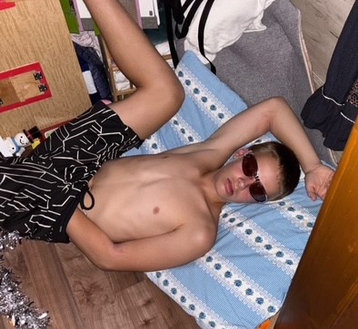 Tomáš posiílající chilink